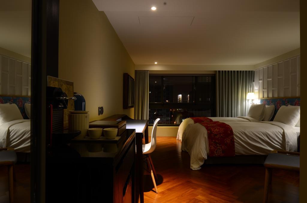 Reddot Hotel Taichung Exterior foto